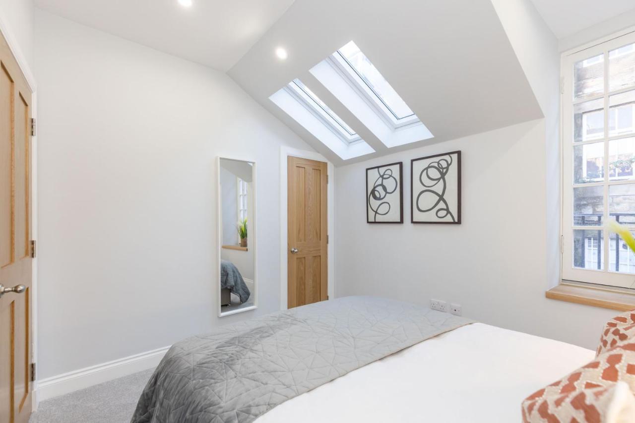 Vakantiehuis Dragon - Yukina - 2 Bed Centre House With Garden Edinburgh